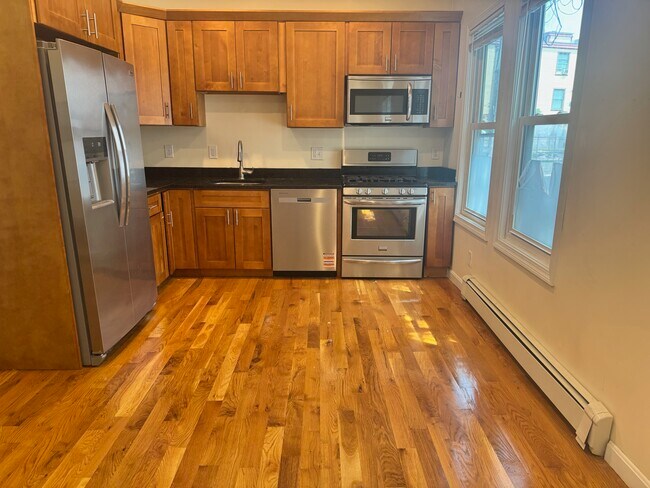 81 Tremont St