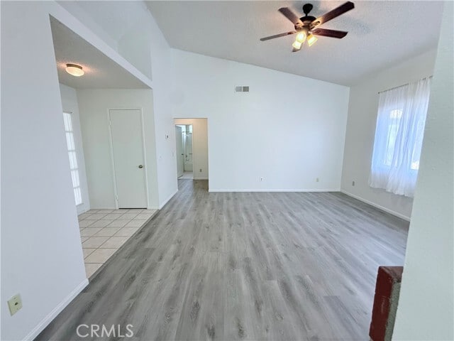 Photo - 39330 Gainsborough Dr