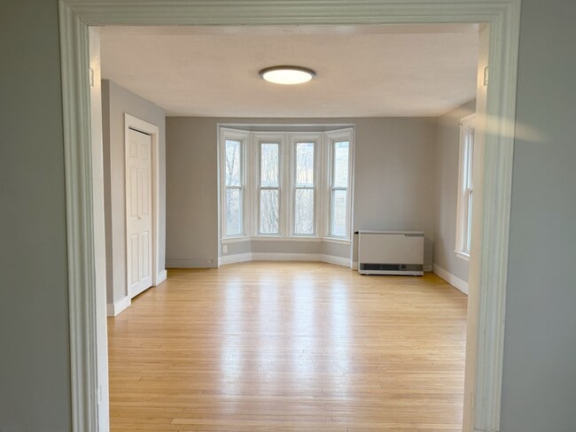 Photo - 10 Gilman St Unit 2