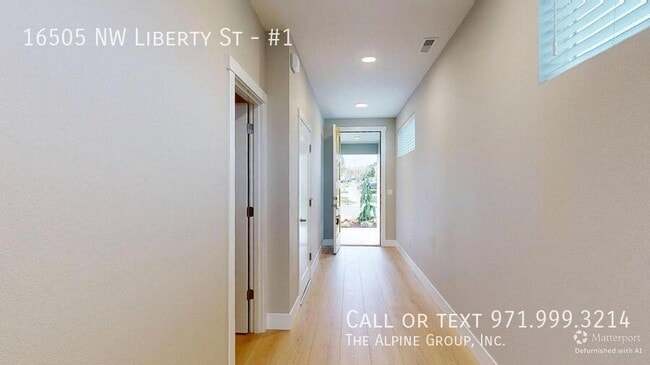 Photo - 16505 NW Liberty St