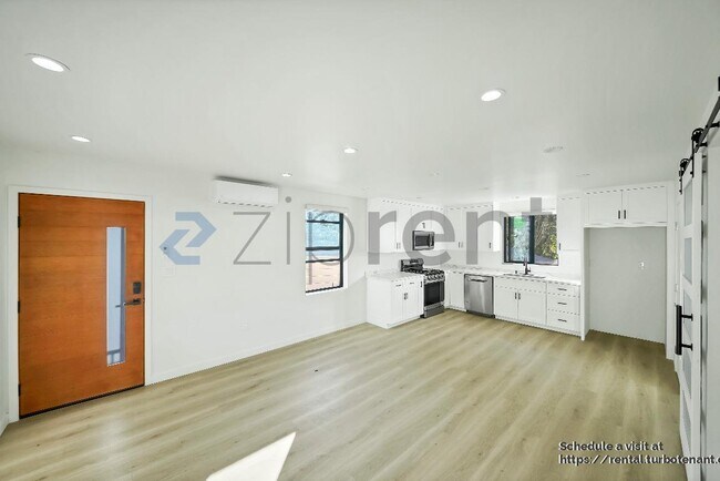 Photo - 4935 Cloud Ave