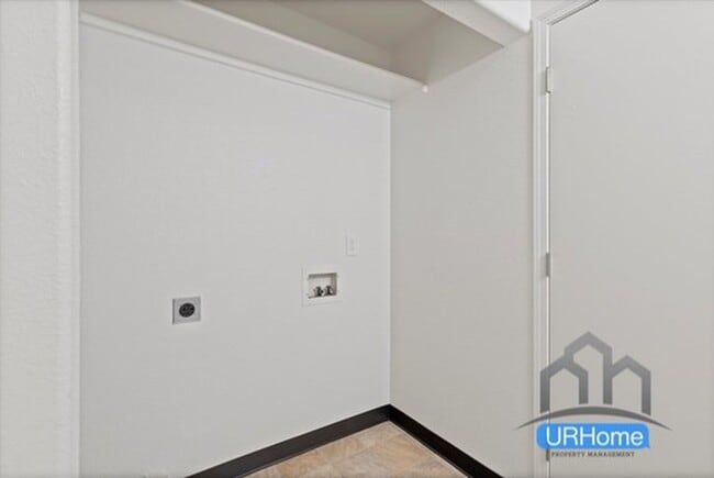 Photo - Stunning 3-bed/2-bath apartments, close to public transit