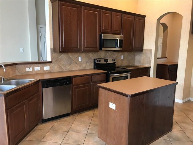 Photo - 2421 Mallard Dr