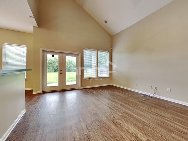 Photo - 664 Porto Cristo Ave