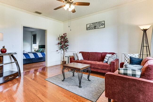 Photo - 1916 Paloma Way Unit SI ID1587978P