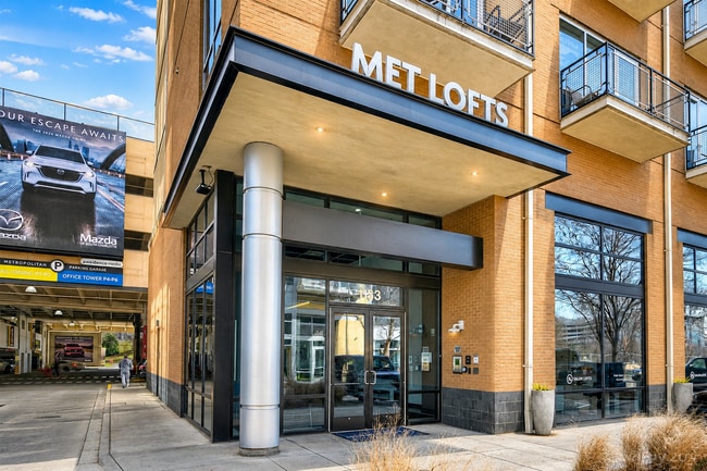 Photo - 1133 Metropolitan Ave Unit 301