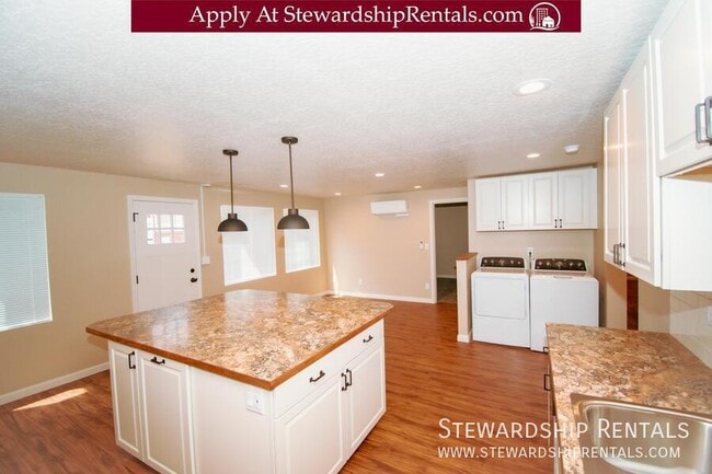 Photo - 1010 E 18th Ave Unidad 9