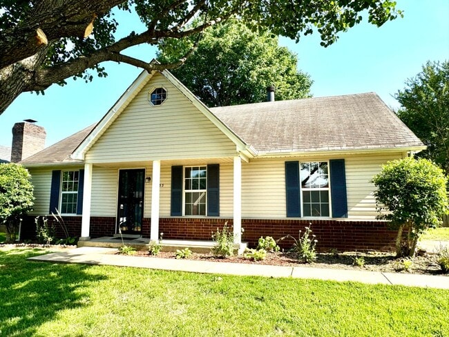 Photo - 10233 Curtis Dr