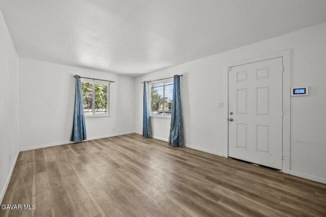 Photo - 1135 W Pillsbury St