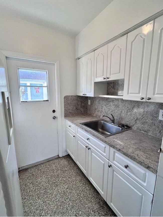 Photo - 1126 Sesame St Unit 3