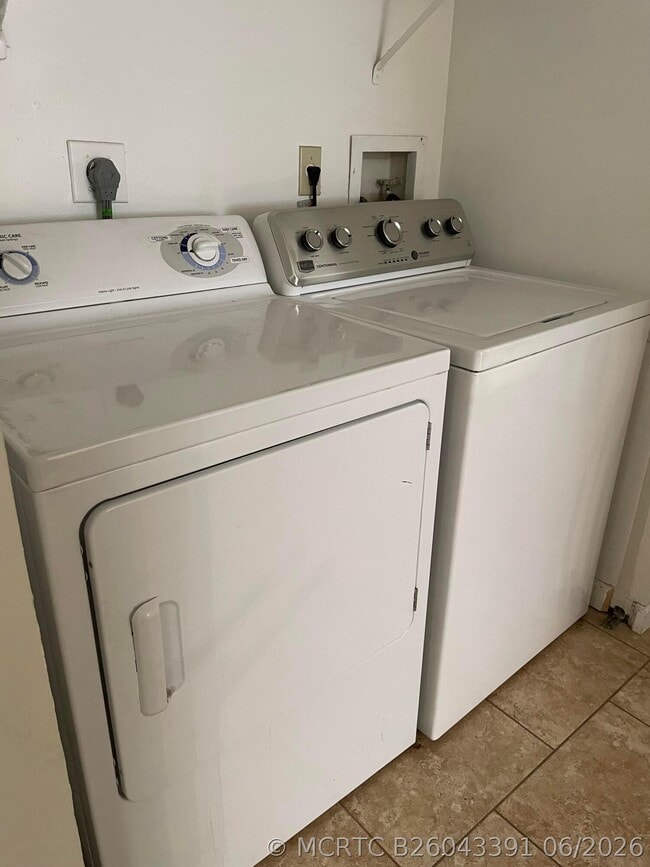 Photo - 9701 Westview Dr Unit 1422