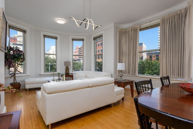 Building Photo - 132 State St Unit Apt 2