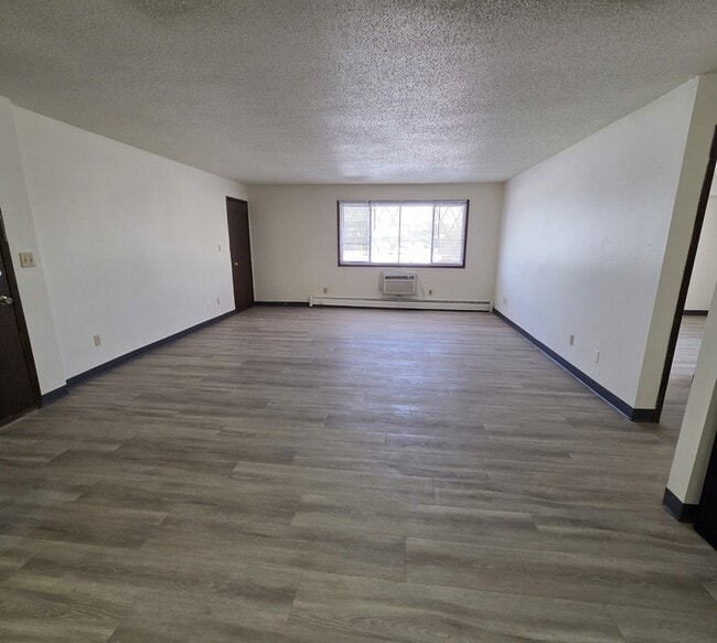 Photo - 168 Morningside Dr