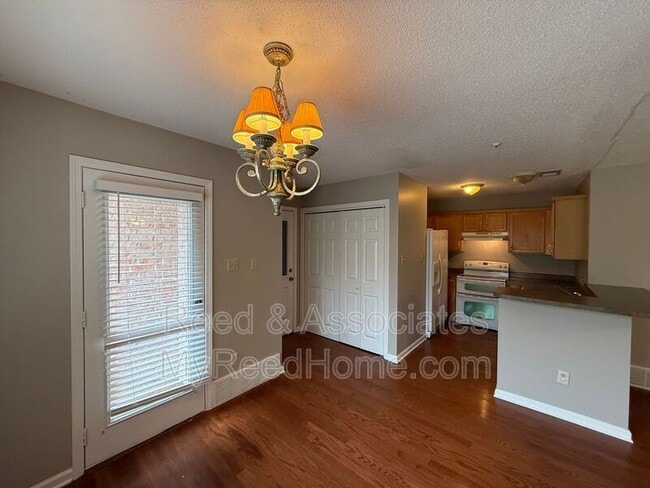 Photo - 1173 Clear Creek Rd
