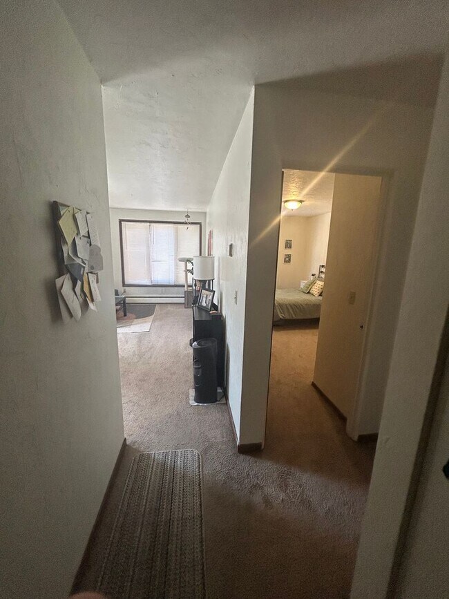 Photo - 1327 7th St SE