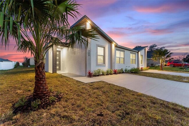 Photo - 740 Fraser Ct