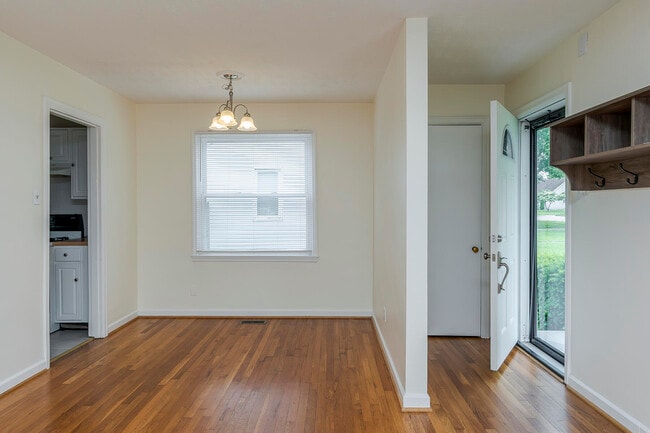 Photo - 649 Mitchell Ave