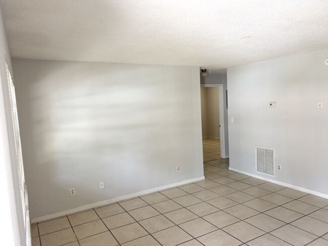 Photo - 2803 Griffin Rd Unit C