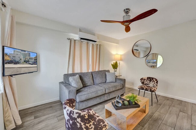 Photo - 3020 Seville St Unit SI ID1503997P