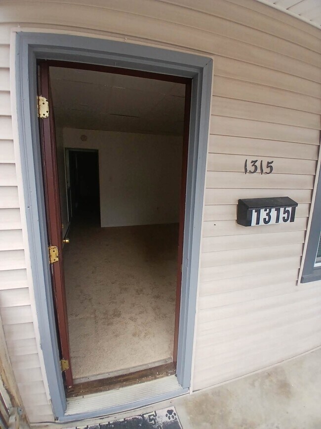1315 Virginia Ave