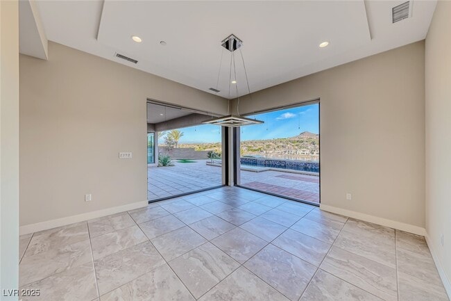 Photo - 72 Bella Lago Ave