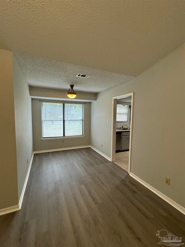 Photo - 6204 Forest Pines Dr