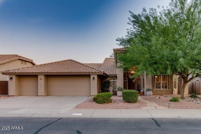 Building Photo - 9113 E Palm Tree Dr Rental