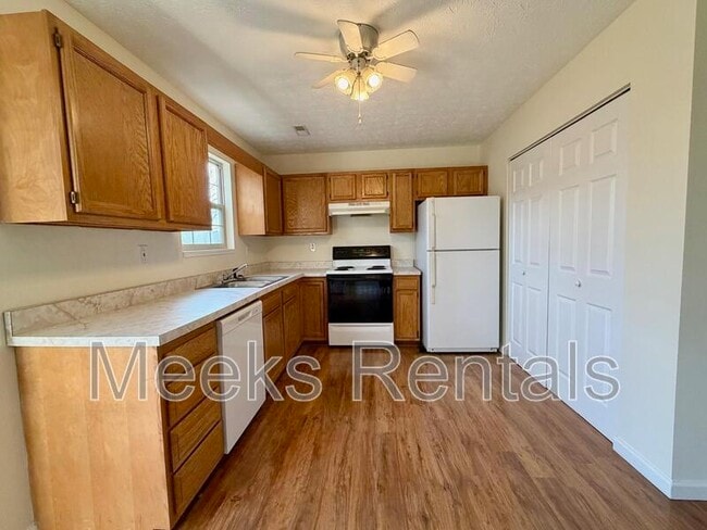 Photo - 166 Mt Vernon Ln Unit 166