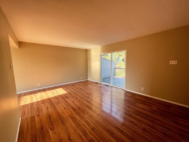 Photo - 80 Wedeene St