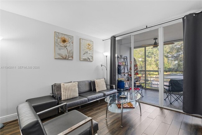 Photo - 9340 Lagoon Pl Unit 304