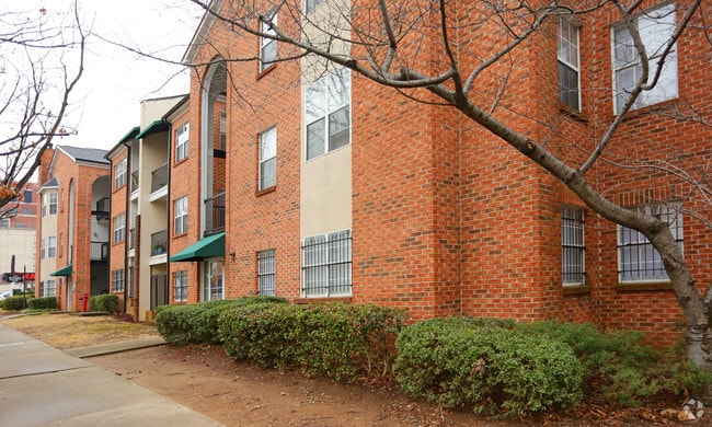 Carriage Court