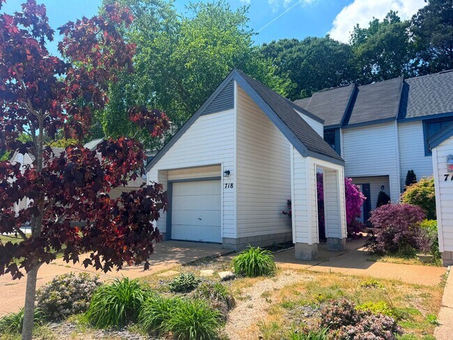 Photo - OCEAN LAKES TOWNHOME WITH GARAGE - AVAILABLE MAY 1ST