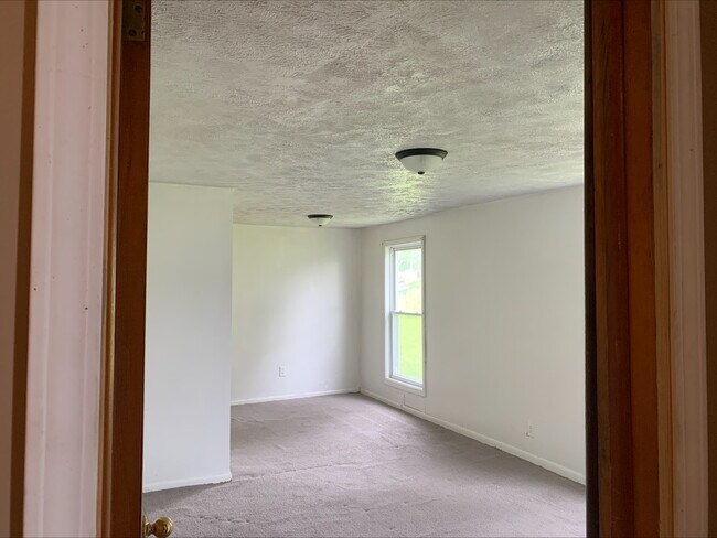 Photo - 809 E Main St