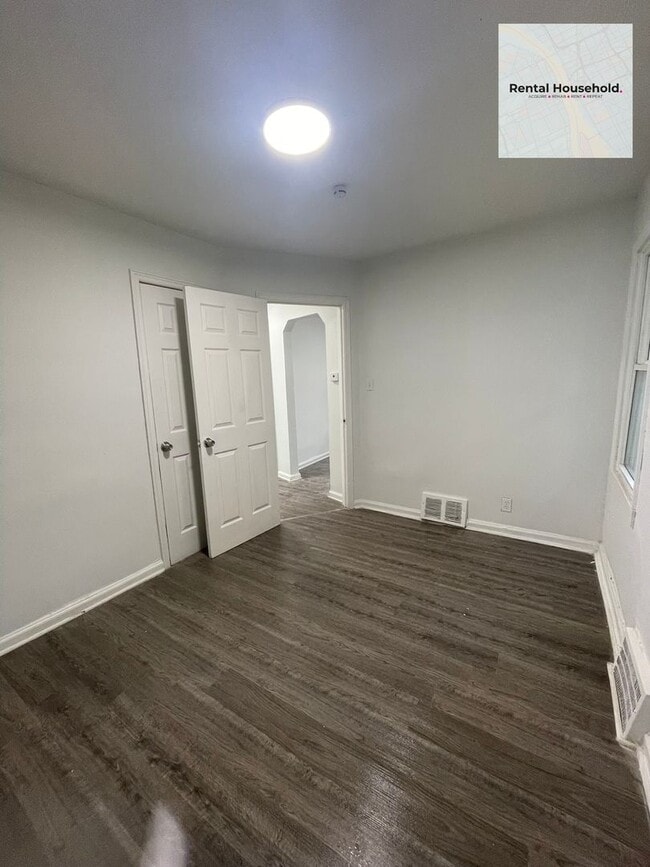 Photo - 18601 Pembroke Ave