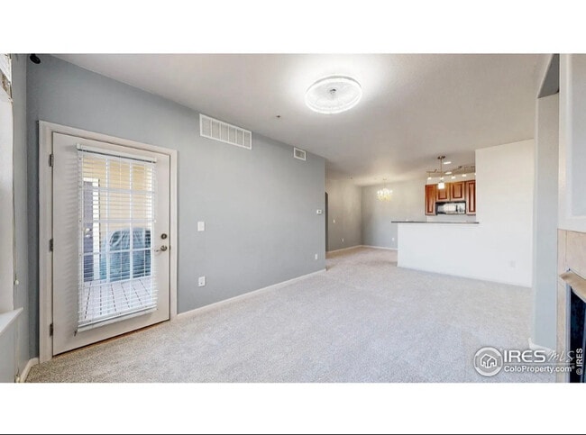 Photo - 1465 Blue Sky Cir