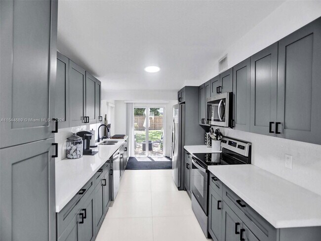 Photo - 1820 NE 182nd St