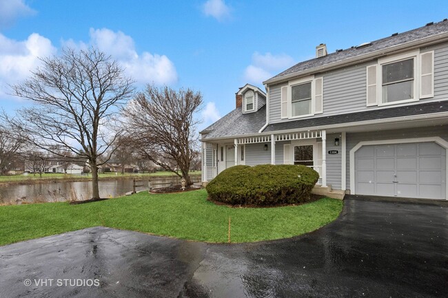 Photo - 1304 Queensgreen Cir Townhome