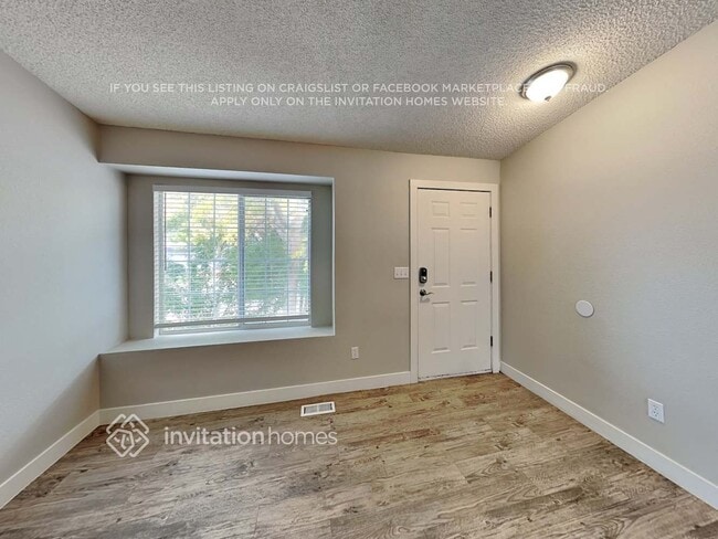 Photo - 10523 Hyacinth Pl