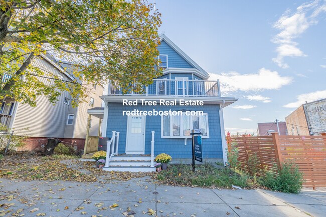 Photo - 482 Broadway