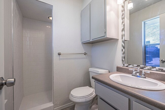 Photo - Corner-Lot 3Bedroom Charmer in Yukon with Fireplace & Enclosed Patio!