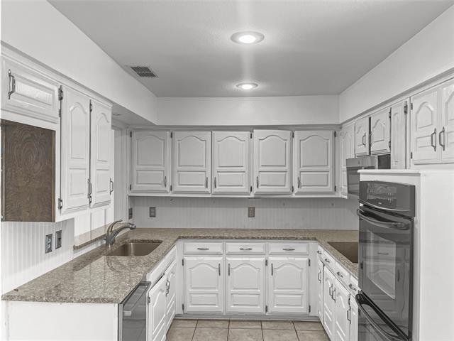 Photo - 2106 Glen Forest Ln