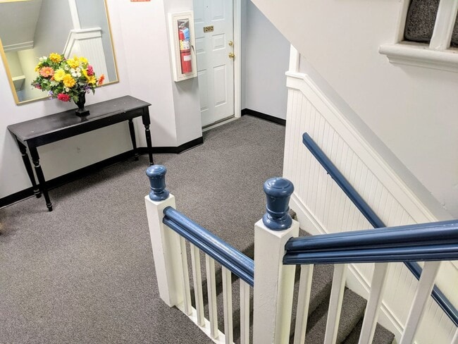 Photo - 2 Bedroom Rental in Emmaus! Unit 202 WHITE 22