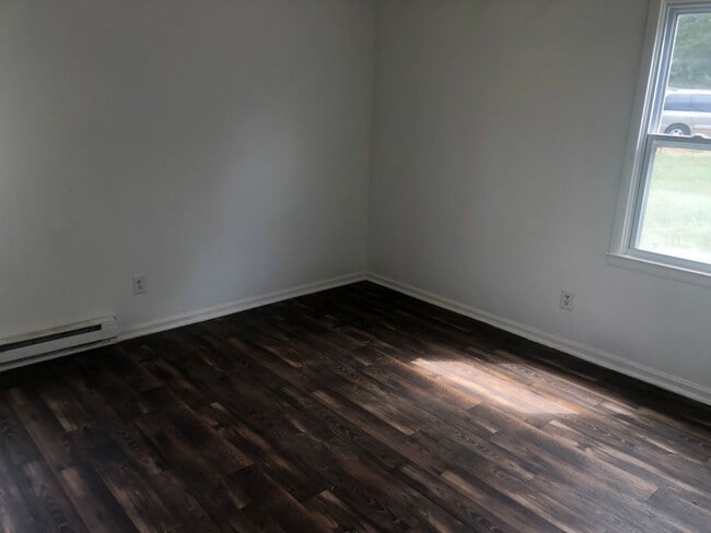 Photo - 1361 Lymon Reece Rd Unidad 1361 Lymon Reece Rd -  B