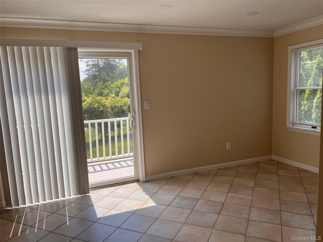 Photo - 110 2nd St