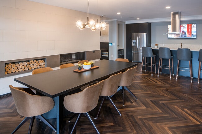 Onyx Edina