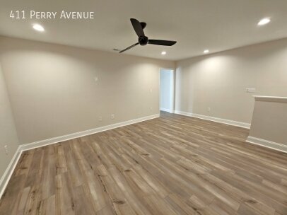 Photo - 411 Perry Ave