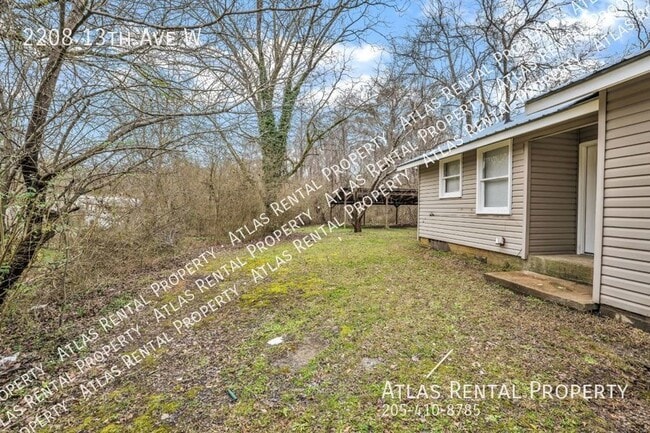 Photo - 2208 13th Ave W