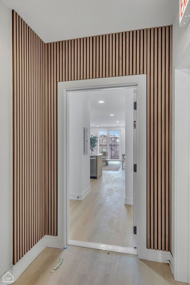 Photo - 4742 S Michigan Ave Unit 3W