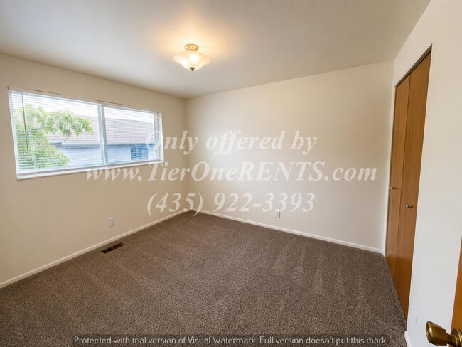 NO DEPOSIT option available for qualified renter!