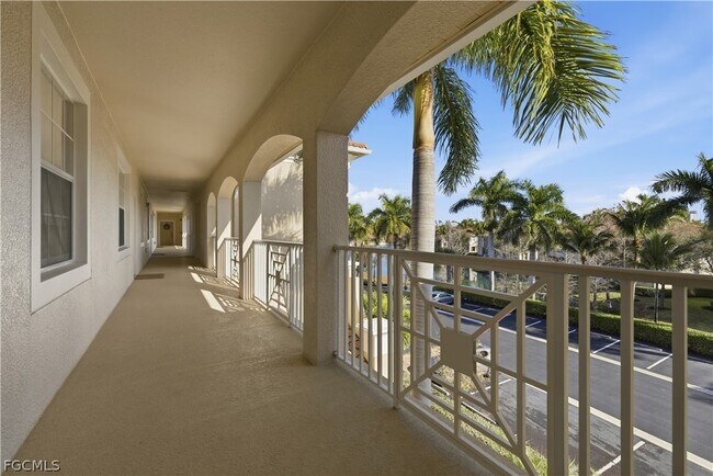 Photo - 14961 Reflection Key Cir Unit 431